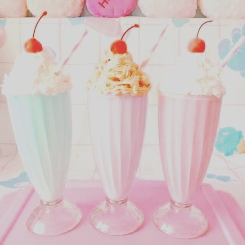 buttterbeer: Honeydukes  Honeydukes is a legendary wizarding sweets shop famous for its chocolate an