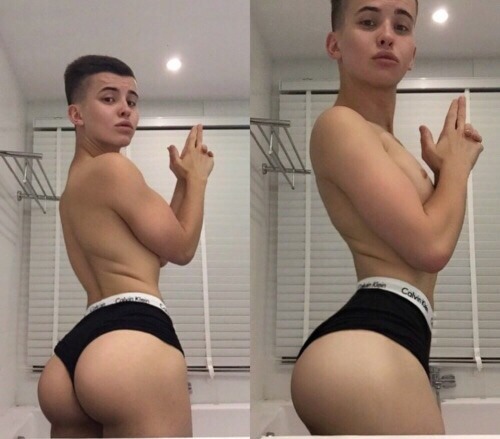 bigcuban10:  Cakes to die for 🎂🎂🎂🎂 