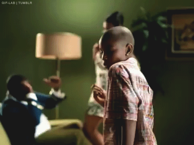 claudcab:  amerikkkanpie:  When ya fam ordered pizza and the doorbell rings   Chaz