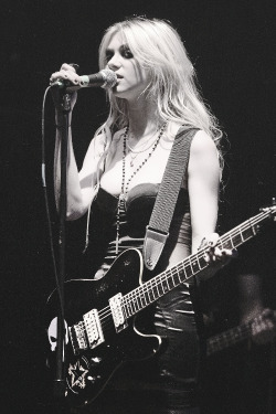 Taylor Momsen