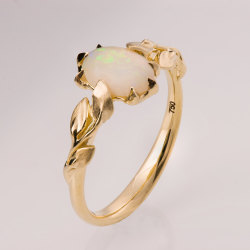ringtorulethemall:  Opal engagement ring,