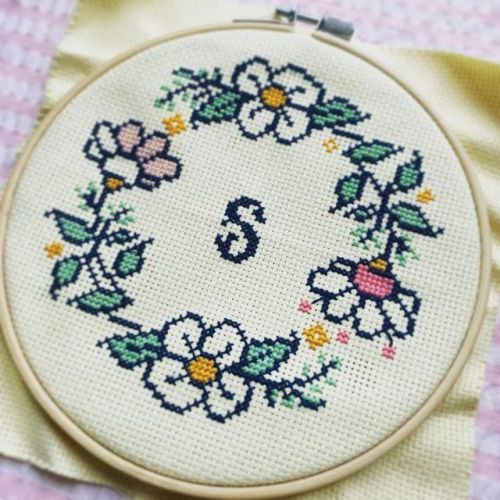 Stitching is funny! Especially stitching for someone ~. . #crossstitch #crosstitch #crossstitcher 