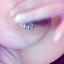 dawnofthegoddess:  Like my new nipple jewelry? 😻💓😻