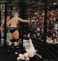 centonation:  john distracting randy by doing nothing… 