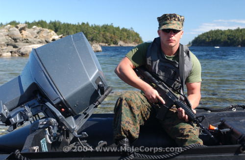 sdbboy69:  God. I know this marines hunks name. > 