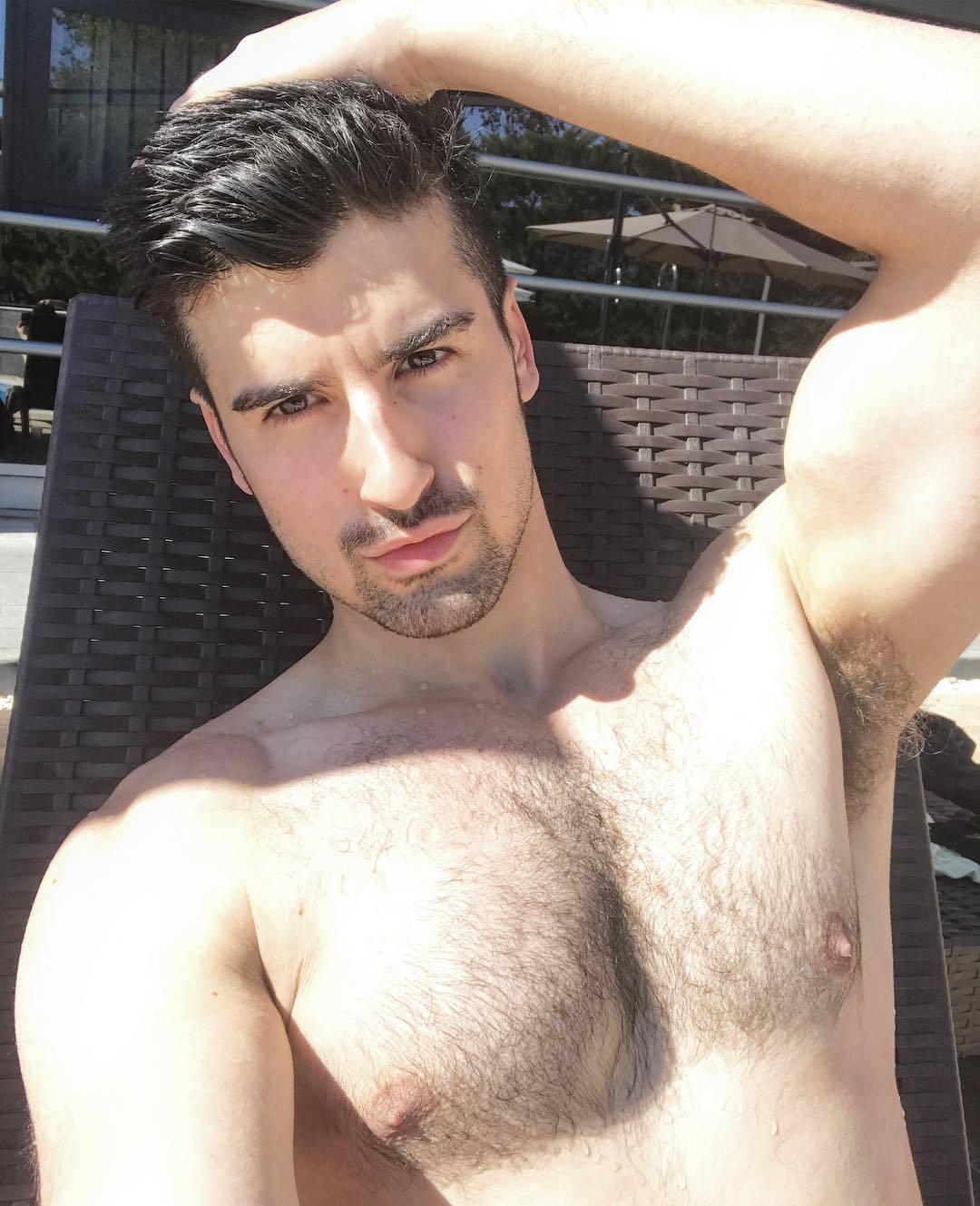 men's armpits
