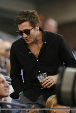 xoxxoxxox:Jake Gyllenhaal at U.S Open NYC