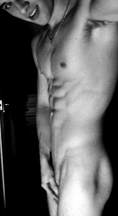 sonho-de-meninos:  ♠