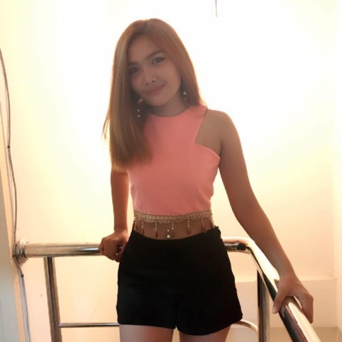 The thai “beer” promoter who’s eager to make me cum 