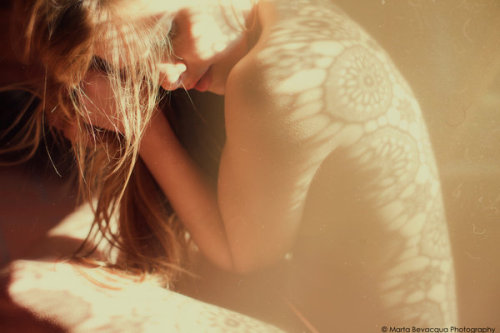 browndresswithwhitedots:Marta Bevacqua