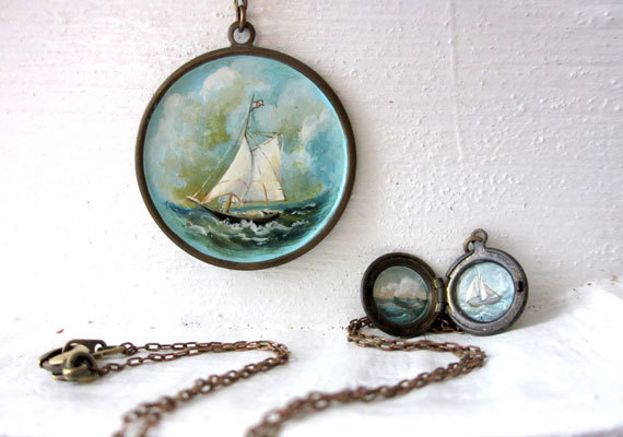 mymodernmet:  Artist Handcrafts Pocket-Sized Paintings Waiting to Be Discovered within