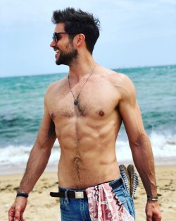 manculture:  Brant Daugherty