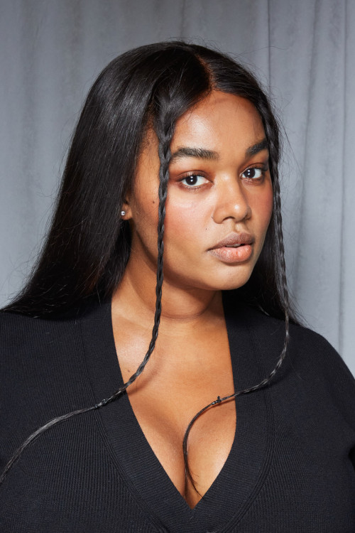 Thinfatfit:  Modelsof-Color:precious Lee At Altuzarra Ss 22 Backstage Instagram.com/Preciousleexoxo