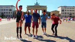MUSIC UNITES THE WORLD I wanna go to France now…   Because of reasons 