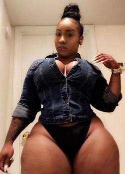 blkpipe33:  Smdh, Thick & Juicy!!!