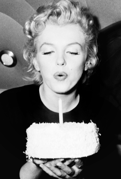  Happy Birthday Marilyn Monroe“I knew I