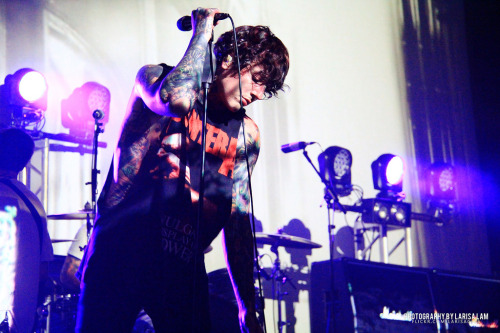 tallandsad:Bring Me The Horizon Live in Hong Kong 2014 (by Larisa Lam)