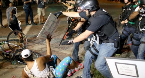 descentintotyranny:Former St. Louis cop: Joining force ‘showed me just how racist and violent the po
