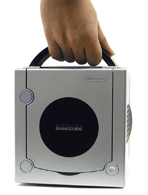 tabby-katty: hungwy:   tabby-katty:   hungwy:  Gamecube was the best handheld console ever released  Prove It       I Agree, Sorry For Misunderstanding  