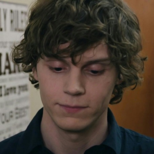 evanpeterseditz:Evan peters icons | adult worldc @flwshs