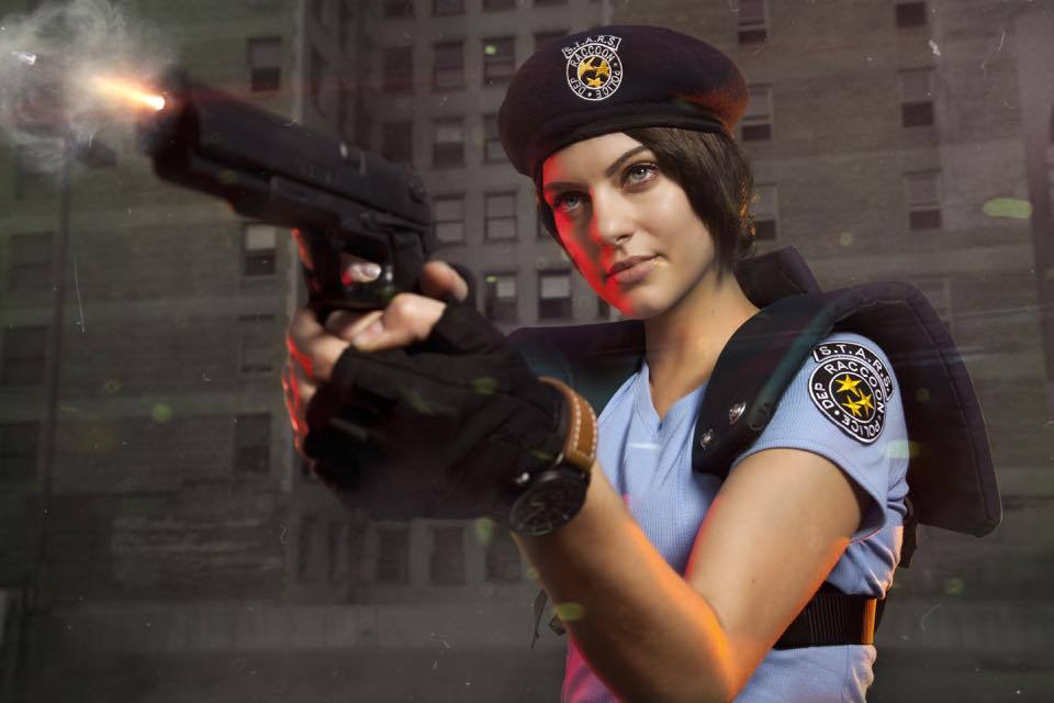 cosplayandgeekstuff:    Julia Voth (USA) as Jill Valantine. Photos:    ©2016 