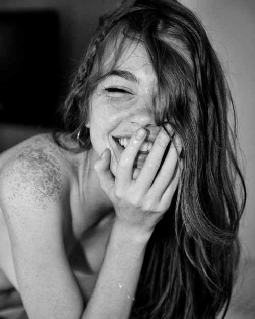 art-t-nyc:@iamalinabobyleva laughs. View more at tribecadreams. An exquisite selection of the best e