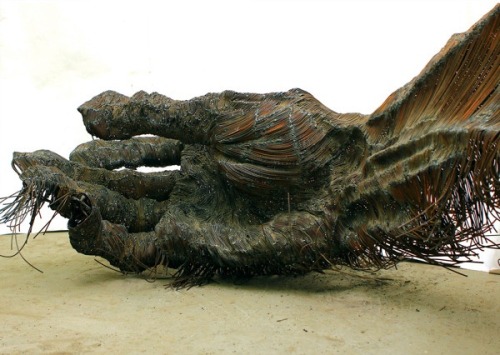 myampgoesto11:  Metal sculptures by Darius Hulea 