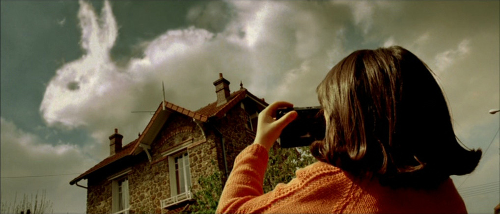 cinemaspam:  10 Frames  Amélie (2001) Directed by Jean-Pierre Jeunet 