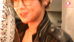 suspiciouslycurly:  Hanbyul being his usual self ★ 
