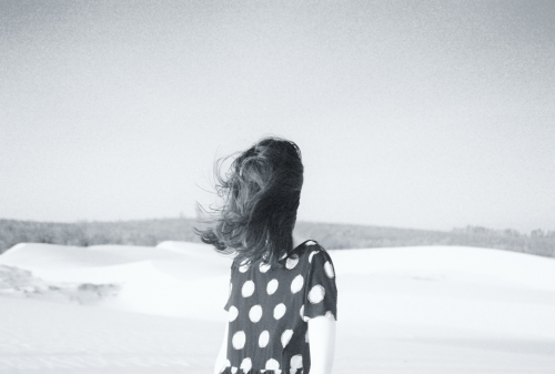 faultyclockwork:  The spectral black and white photography of Li Hui. 