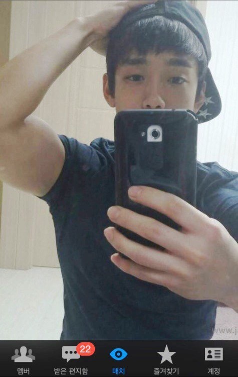 ht30668250: willypanjj: 好愛！ 這根我好吃，也好想坐上去