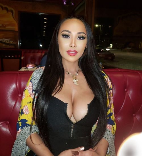 superdumbbimbos:My Bimbo Buddy: Susan Chong Keeney