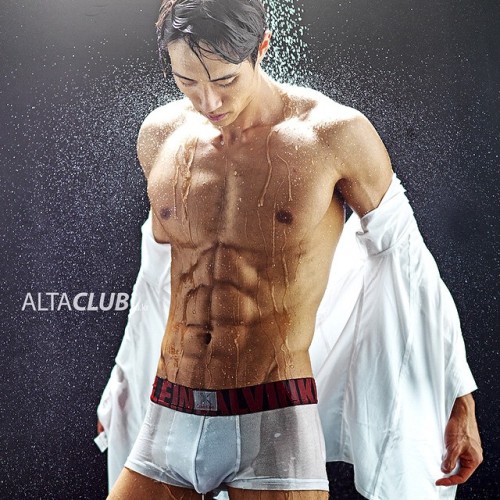 mantop10691:  韓國超筋肉肌肉性感男模們 adult photos