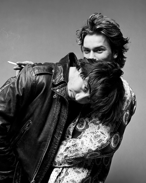 Keanu reeves and River Phoenix by Bruce Weber 1991