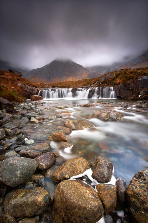 etherealvistas:
“Sgurr an Fheadain (Scotland) by Jeanie
”