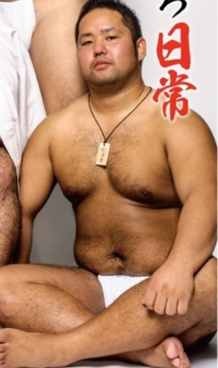 die-zaemon-no-jo-suketaro:お兄さん、九州っぽい顔立ちちしてるんだけどなぁ(^_^;)違うかな？