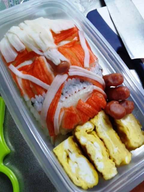 reiner–braun:  Colossal Titan Bento by 笑子  TOO MUCH FOR MY MIND ASDAFDF