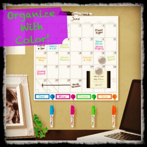 Helpful tip to keeping your family calendar organized! Use a different color for each family member! #familycalendars #colororganizing #familyplanning (at Organize.com)