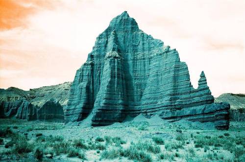 lomographicsociety: American Southwest Landscapes in Turquoise XRHow do you bring a fresh perspectiv