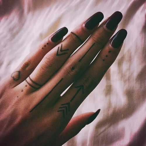 tattoos-w:  - - 