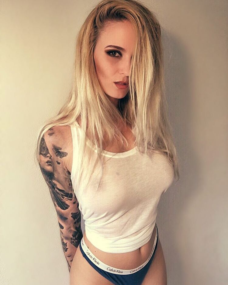 dsoutsou30:  Natasha Thomsen : you can take it off with soap love?
