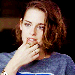 Kristen Stewart in the extras for the “Clouds adult photos
