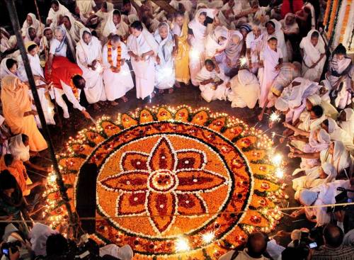 khwaabon:India glitters ahead of Diwali by TOI (x)