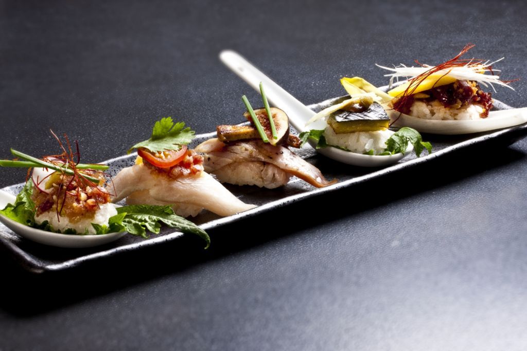 elegant-eating:  virtual sushi bar coming soon! [s]