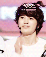 taenggyu:  Sungjong with ponytails ｡◕‿◕｡ 