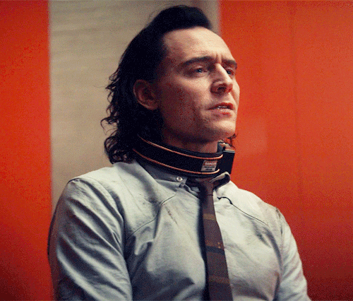 chrishemsworht: Tom Hiddleston as Loki inLoki | 1x04 The Nexus Event