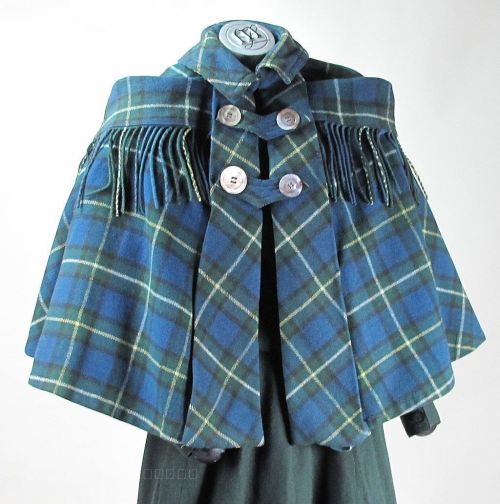 pre1945fashions: (via Antique Victorian Green Plaid Wool Hooded Cape With Fringe)