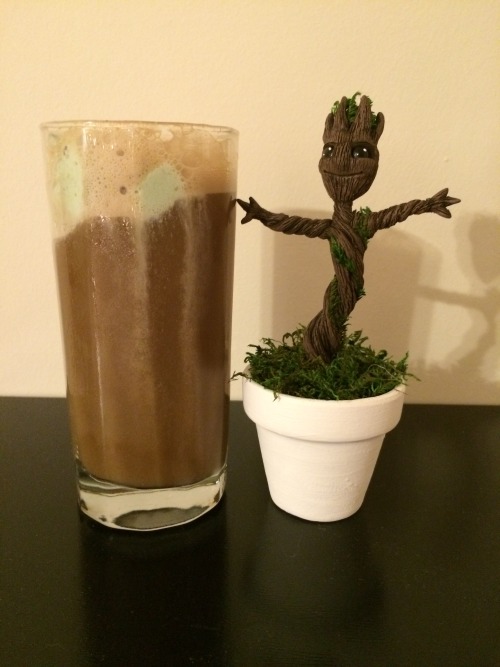 Groot Beer Float (Guardians of the Galaxy cocktail)Ingredients:1.5 oz Bourbon1 large scoop Pistachio