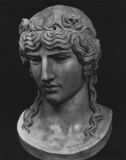 marmarinos:The Mondragone Antinous, dated