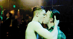 sjoighwrgwiog-deactivated201509:  You love me. And you’re gay. 